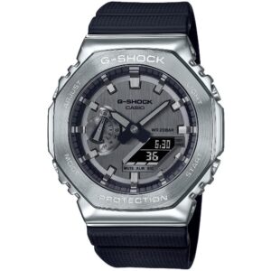 Casio G-SHOCK GM-2100-1AER